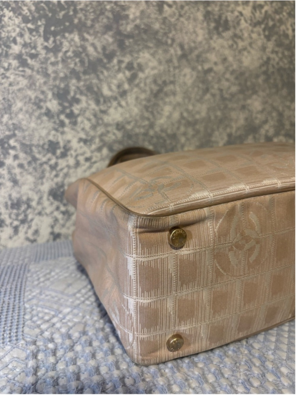 CHANEL Vintage Beige/Taupe Monogrammed Tote Bag - Picture 3 of 11